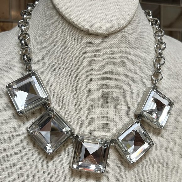 Bold crystal silver tone necklace, Deco style, excellent condition - Picture 1 of 5